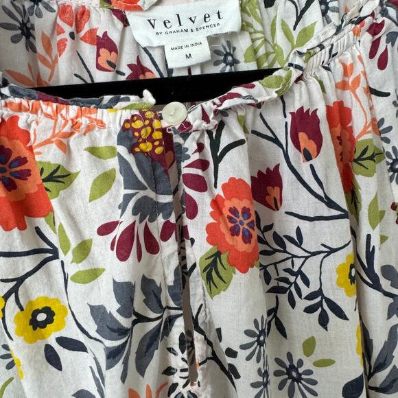 Velvet by Graham & Spencer Lucy Floral Boho Blouse Size Medium - Picture 7 of 9